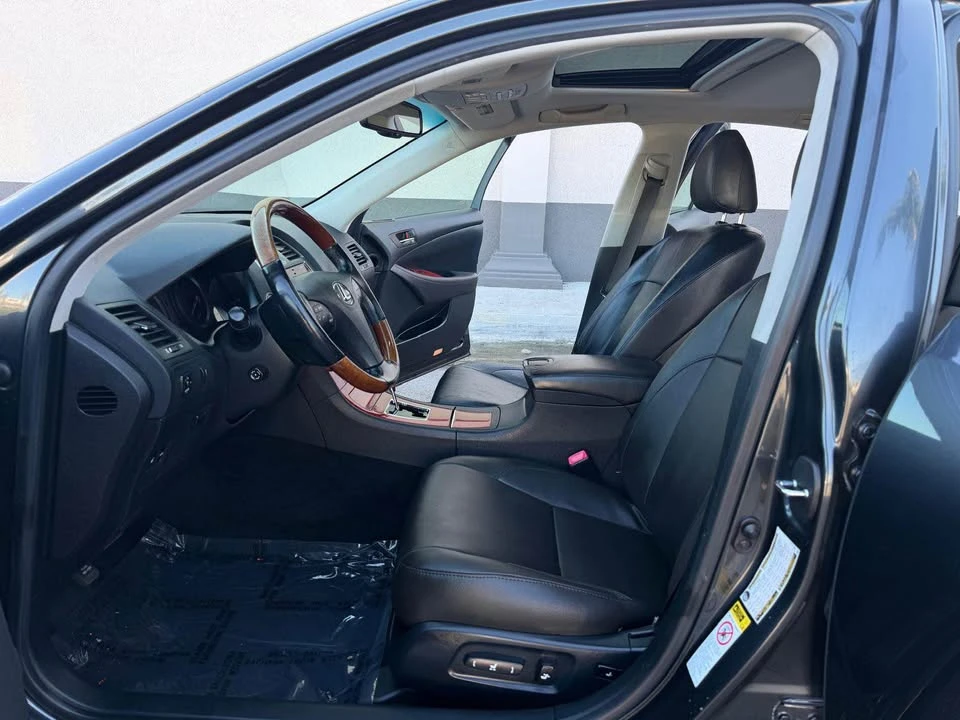 2008 Lexus ES 4th Gen - Image 6 of 11