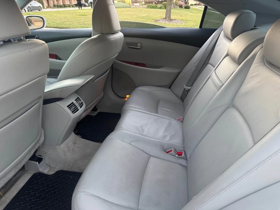 2008 Lexus ES 5th Gen - Image 14 of 18