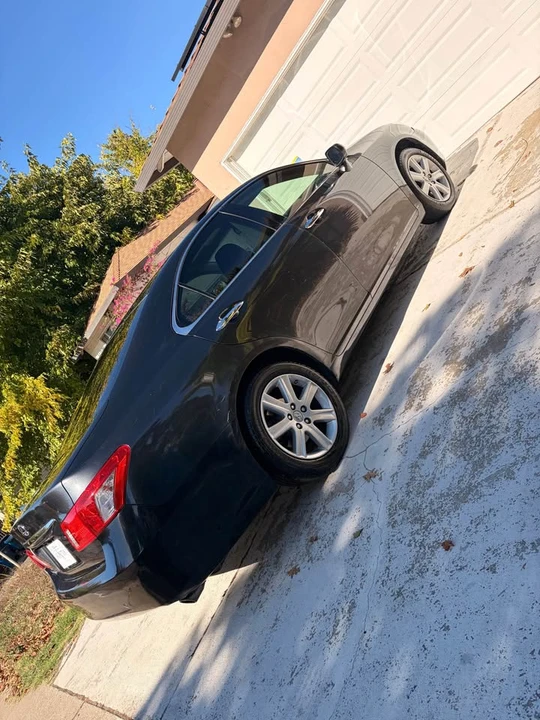 2008 Lexus ES 4th Gen - Image 3 of 10