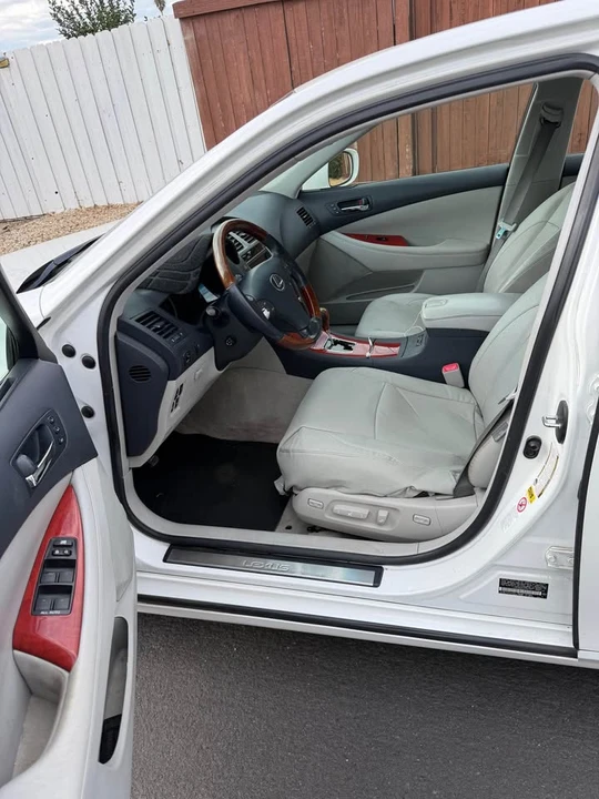 2008 Lexus ES 5th Gen - Image 9 of 18