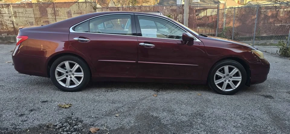 2008 Lexus ES 5th Gen - Image 6 of 12