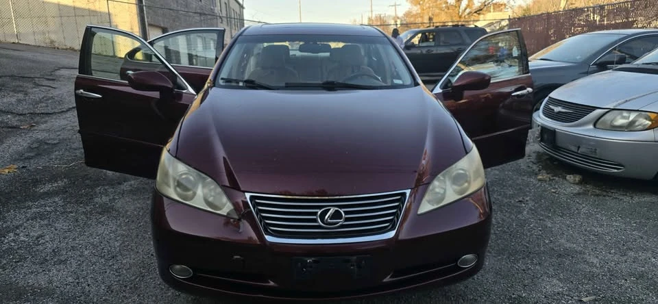2008 Lexus ES 5th Gen - Image 2 of 12