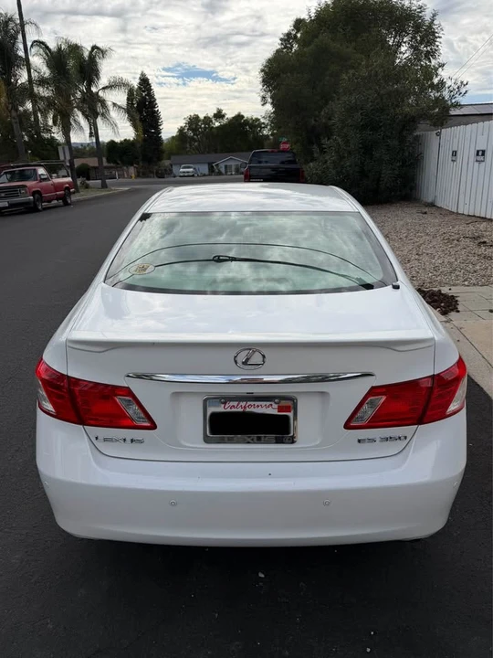 2008 Lexus ES 5th Gen - Image 8 of 18