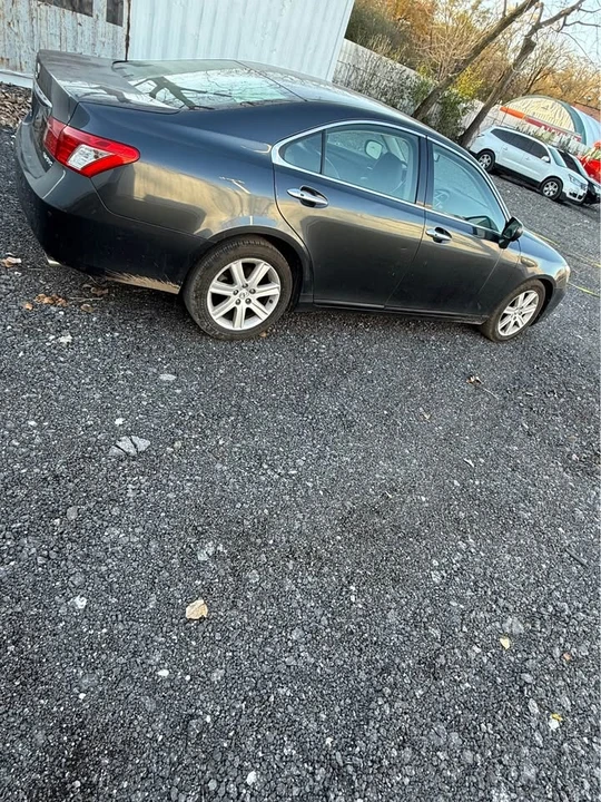 2008 Lexus ES 4th Gen - Image 5 of 19