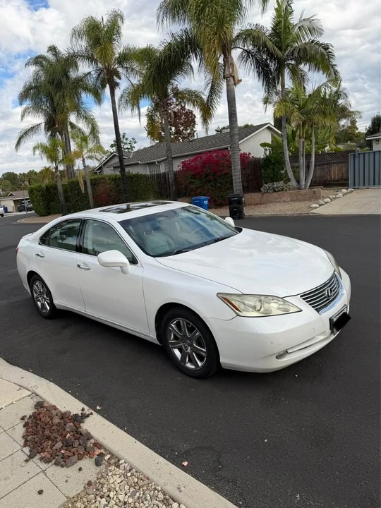 2008 Lexus ES 5th Gen - Image 5 of 18