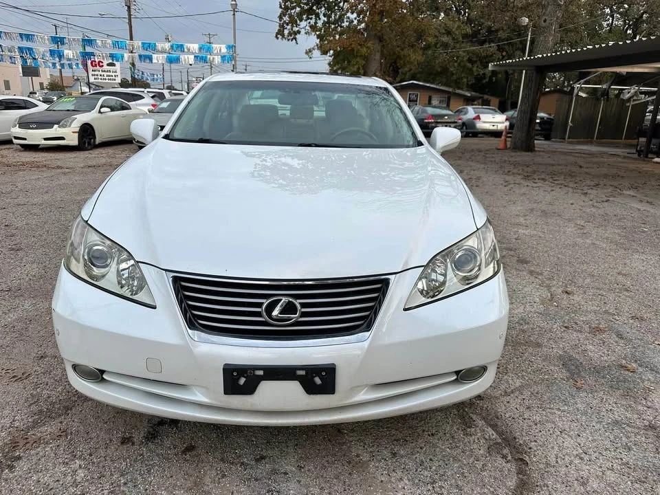 2008 Lexus ES 5th Gen - Image 3 of 14