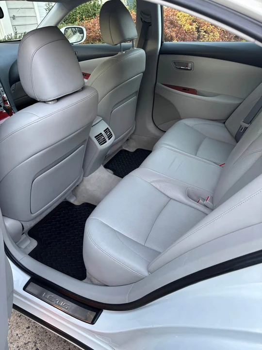 2008 Lexus ES 5th Gen - Image 13 of 20