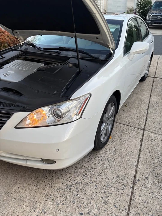 2008 Lexus ES 5th Gen - Image 3 of 20