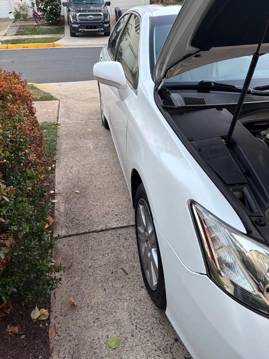 2008 Lexus ES 5th Gen - Image 4 of 20