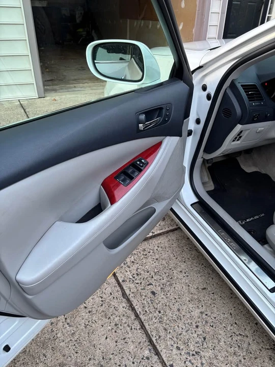 2008 Lexus ES 5th Gen - Image 12 of 20