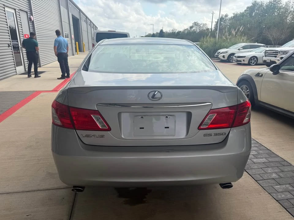 2008 Lexus ES 4th Gen - Image 4 of 13