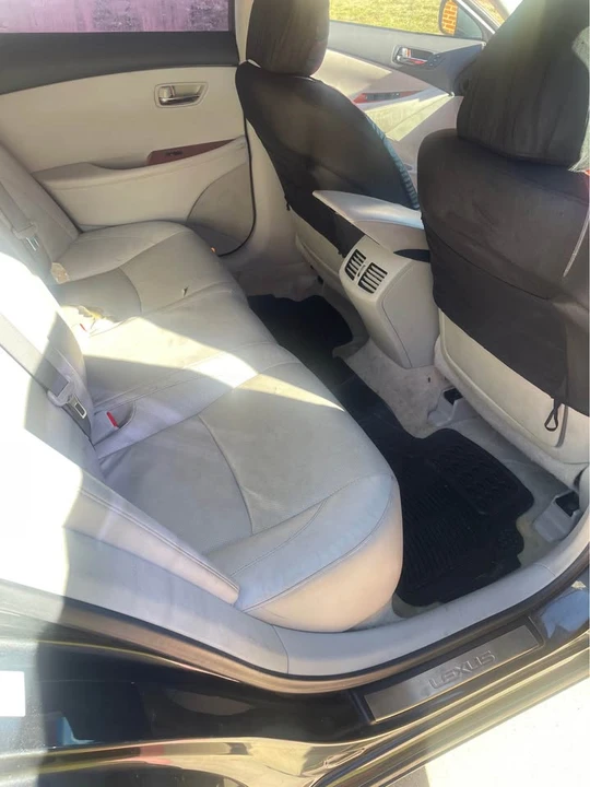 2008 Lexus ES 5th Gen - Image 11 of 13