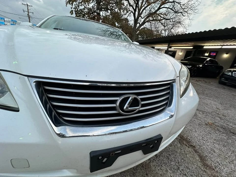 2008 Lexus ES 5th Gen - Image 9 of 19