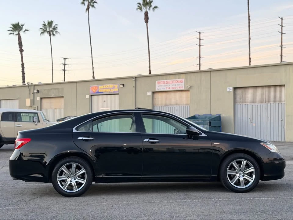 2008 Lexus ES 5th Gen - Image 4 of 13
