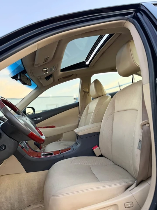 2008 Lexus ES 5th Gen - Image 9 of 13