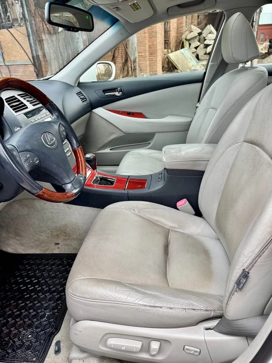 2008 Lexus ES 5th Gen - Image 9 of 13