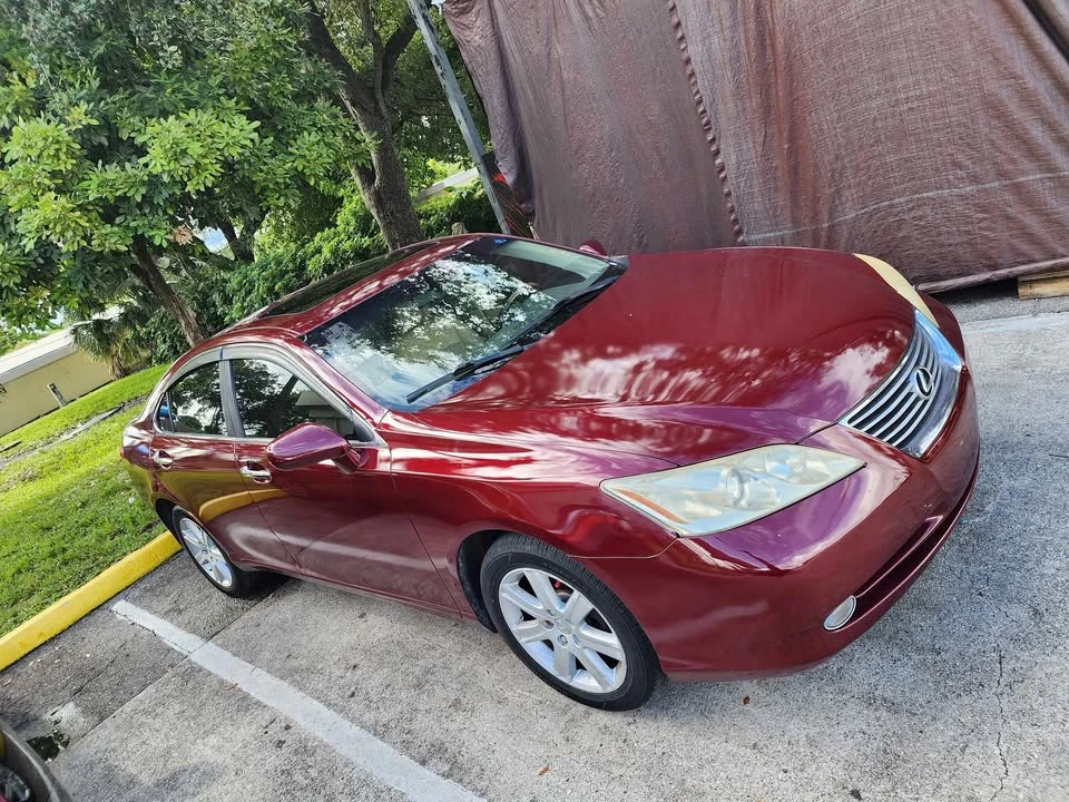 2008 Lexus ES 5th Gen - Image 2 of 9