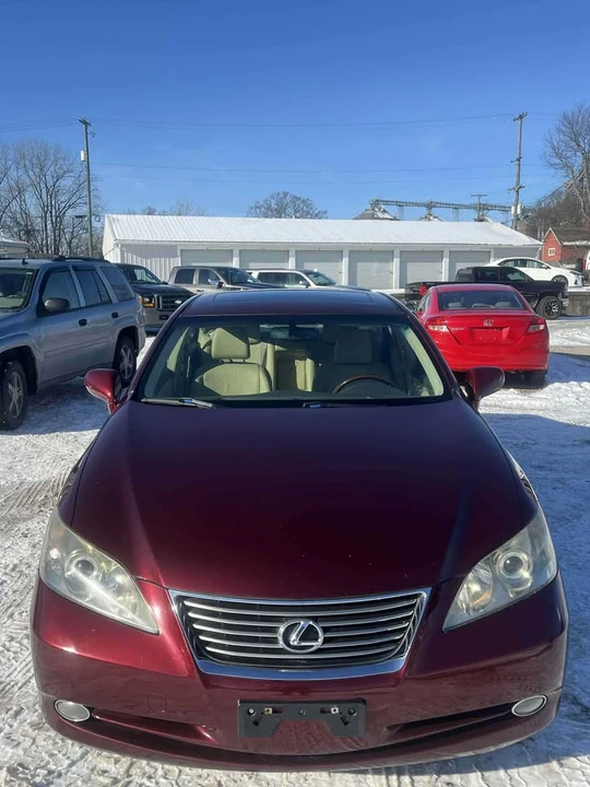 2008 Lexus ES 5th Gen - Image 2 of 10