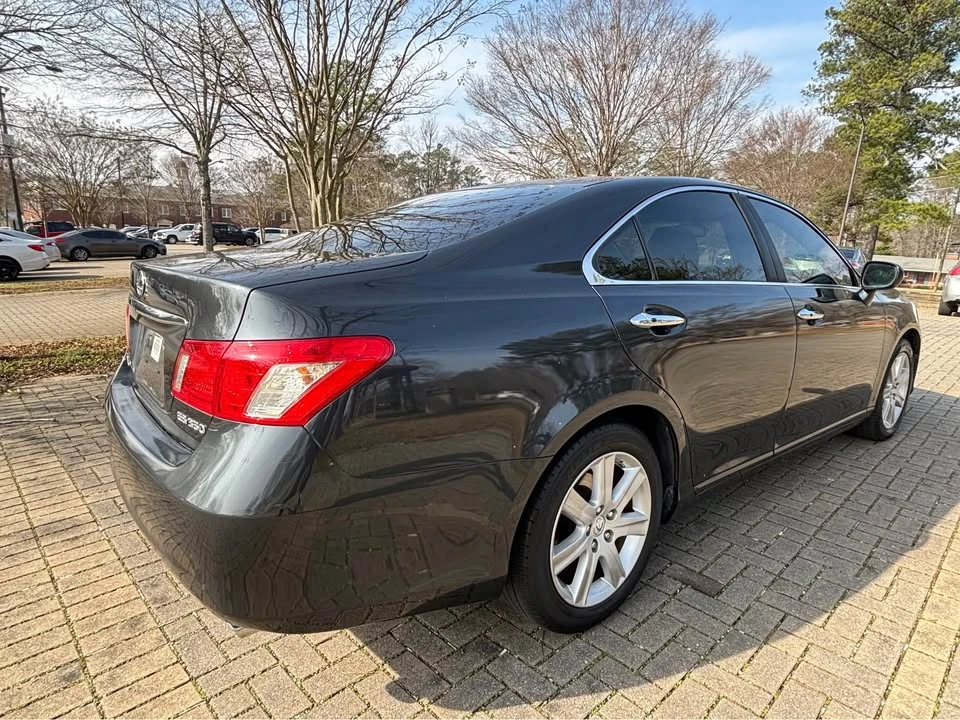 2008 Lexus ES 4th Gen - Image 5 of 13