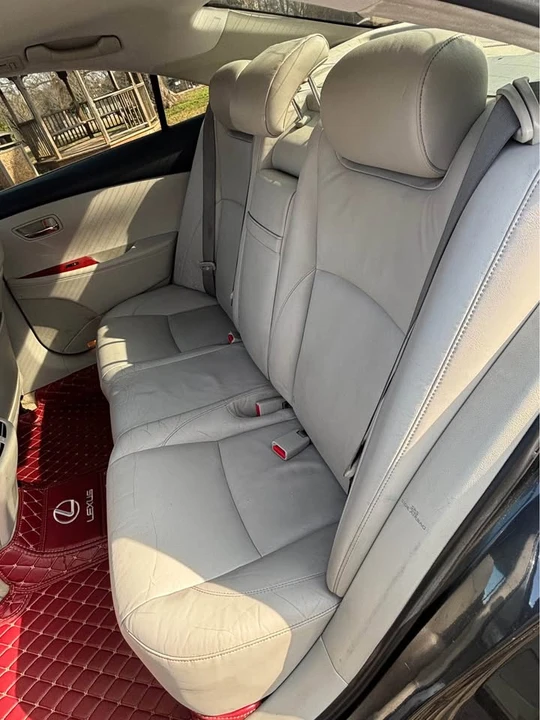 2008 Lexus ES 4th Gen - Image 12 of 13