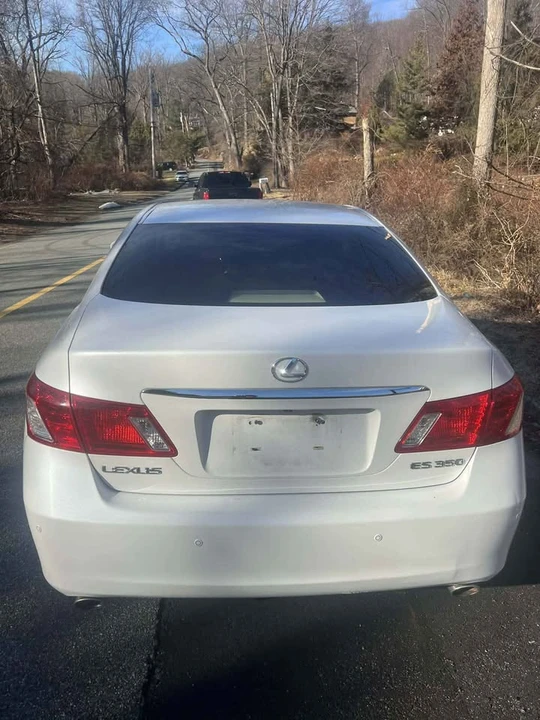 2008 Lexus ES 5th Gen - Image 4 of 10