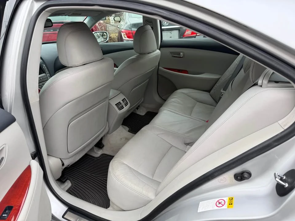 2008 Lexus ES 5th Gen - Image 6 of 9
