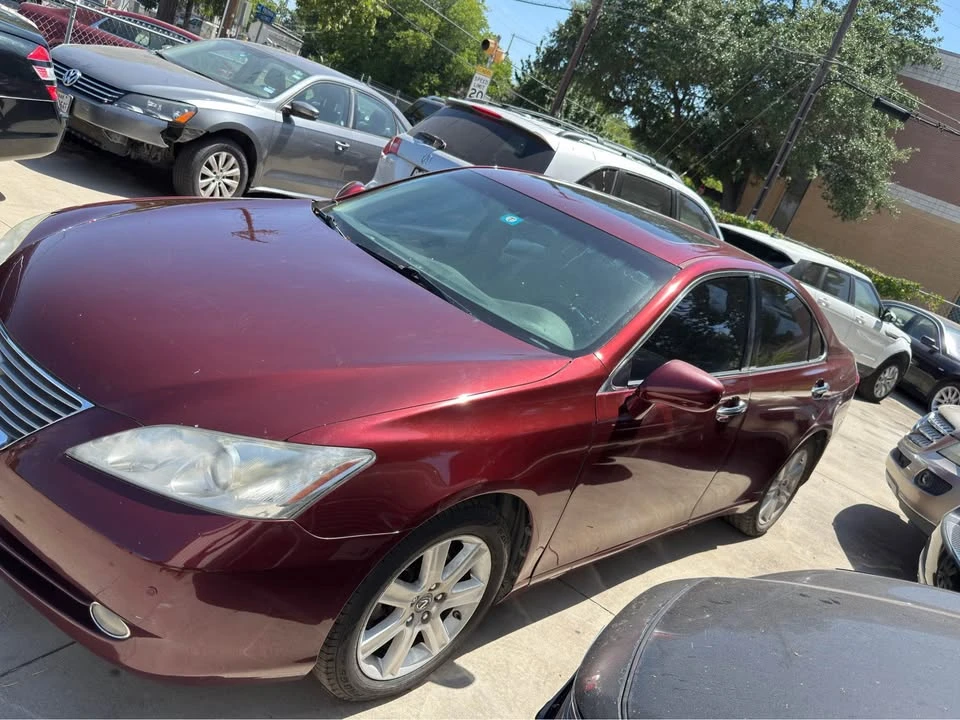 2008 Lexus ES 4th Gen - Image 3 of 11