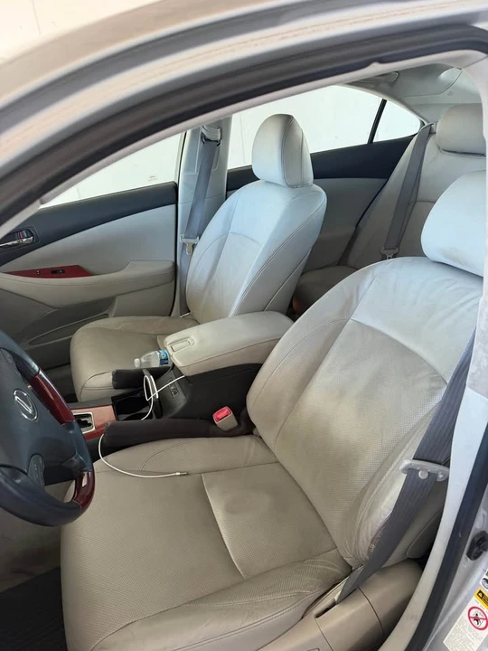 2008 Lexus ES 5th Gen - Image 10 of 16