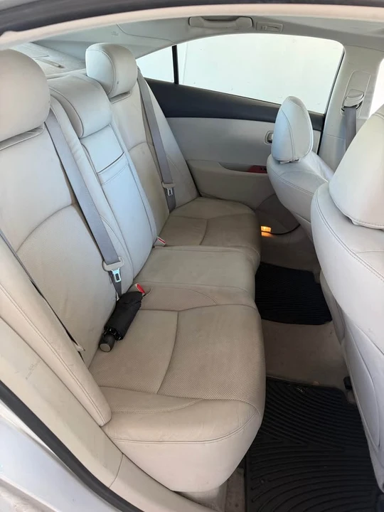 2008 Lexus ES 5th Gen - Image 13 of 16