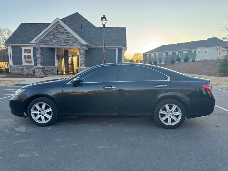2008 Lexus ES 5th Gen - Image 10 of 19