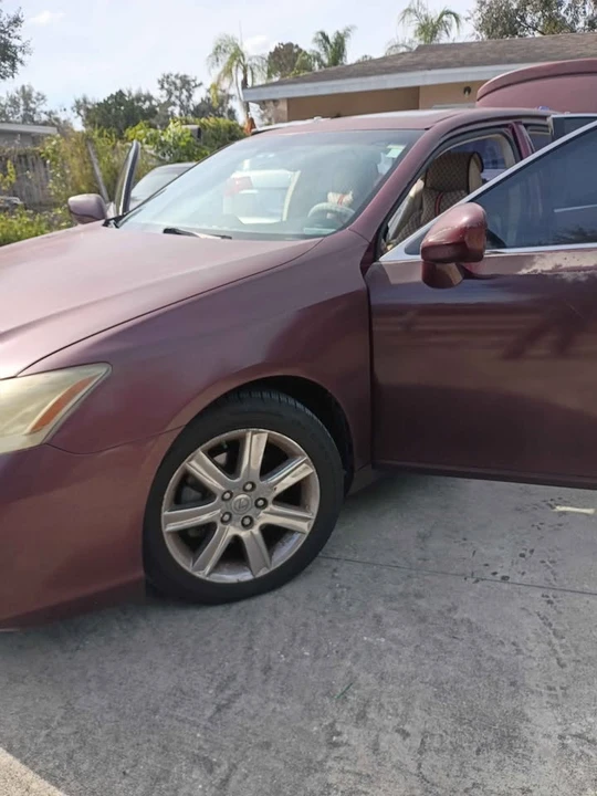 2008 Lexus ES 5th Gen - Image 4 of 14