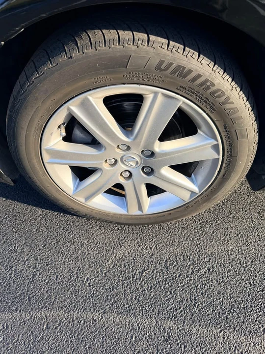 2008 Lexus ES 4th Gen - Image 6 of 11