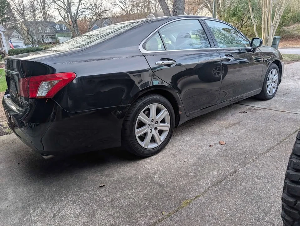 2008 Lexus ES 4th Gen - Image 3 of 10