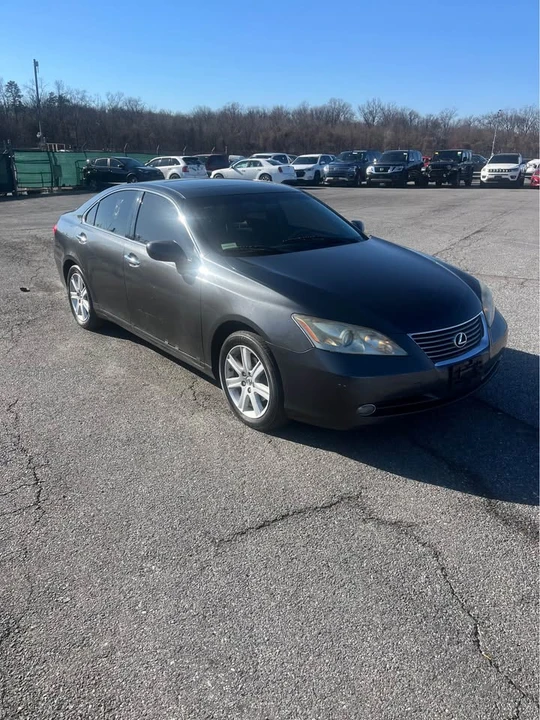2008 Lexus ES 5th Gen - Image 2 of 8