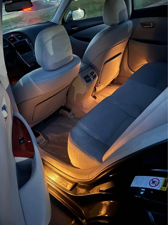 2008 Lexus ES 5th Gen - Image 12 of 13