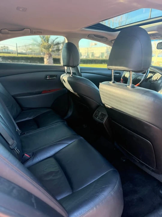 2008 Lexus ES 5th Gen - Image 8 of 9