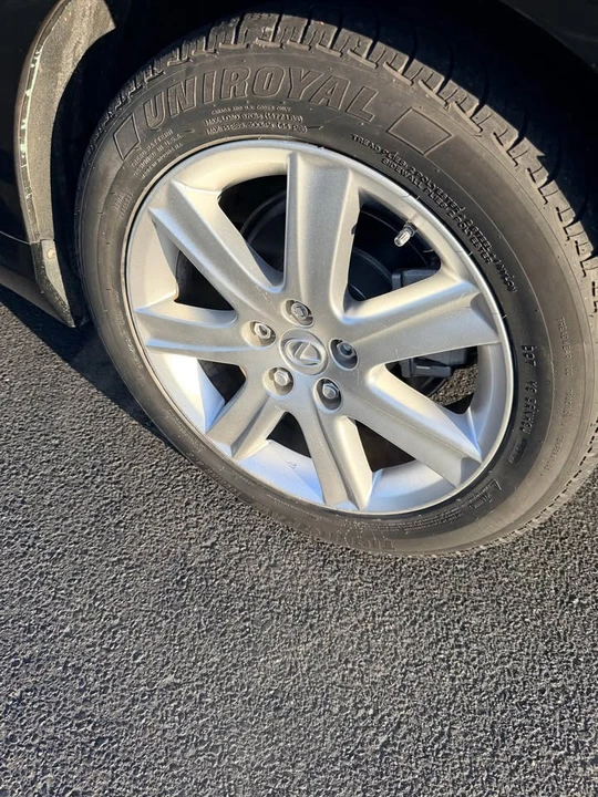 2008 Lexus ES 4th Gen - Image 5 of 11