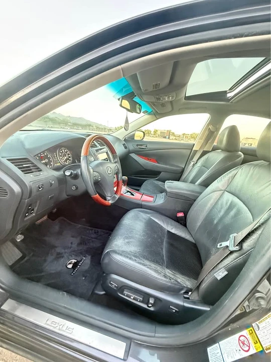 2008 Lexus ES 5th Gen - Image 5 of 8