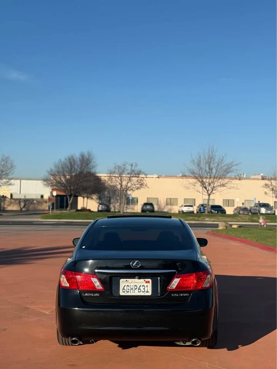 2008 Lexus ES 5th Gen - Image 4 of 9