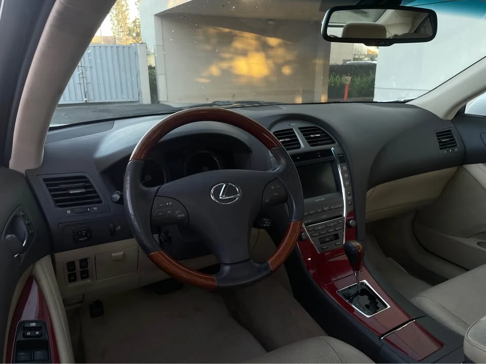 2008 Lexus ES 5th Gen - Image 7 of 13