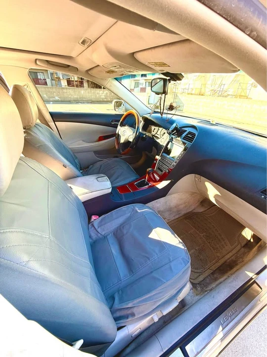 2008 Lexus ES 5th Gen - Image 5 of 8