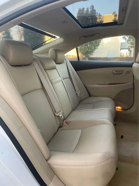 2008 Lexus ES 5th Gen - Image 10 of 13