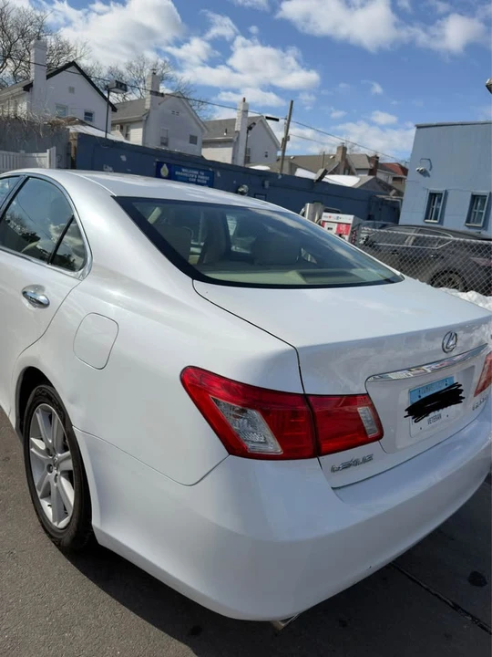 2008 Lexus ES 5th Gen - Image 5 of 14