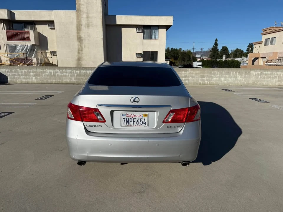 2008 Lexus ES 4th Gen - Image 6 of 8