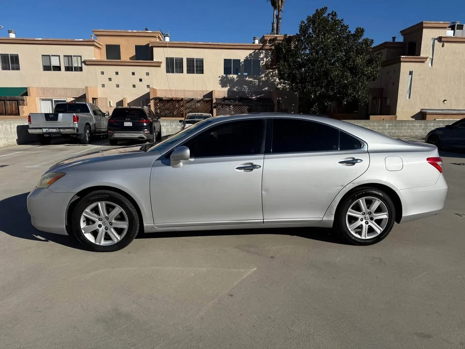 2008 Lexus ES 4th Gen - Image 7 of 8