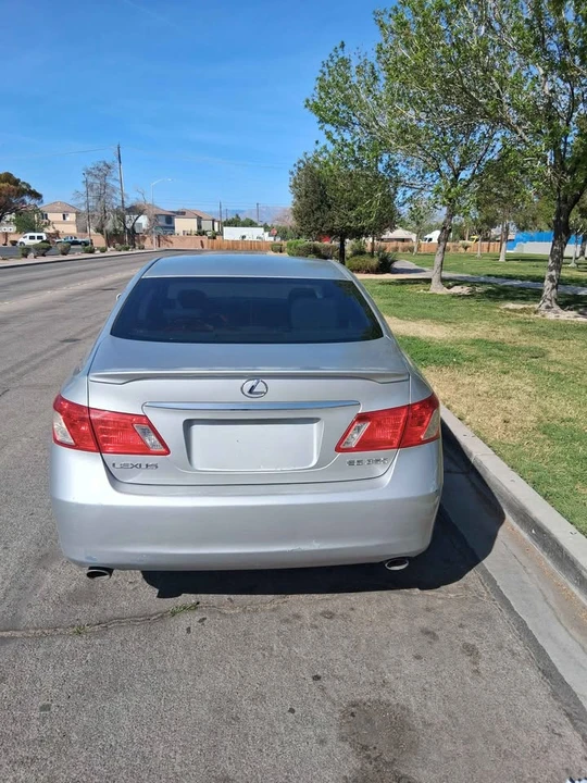 2008 Lexus ES 5th Gen - Image 4 of 11