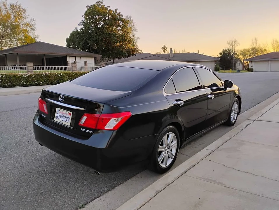 2008 Lexus ES 5th Gen - Image 4 of 12