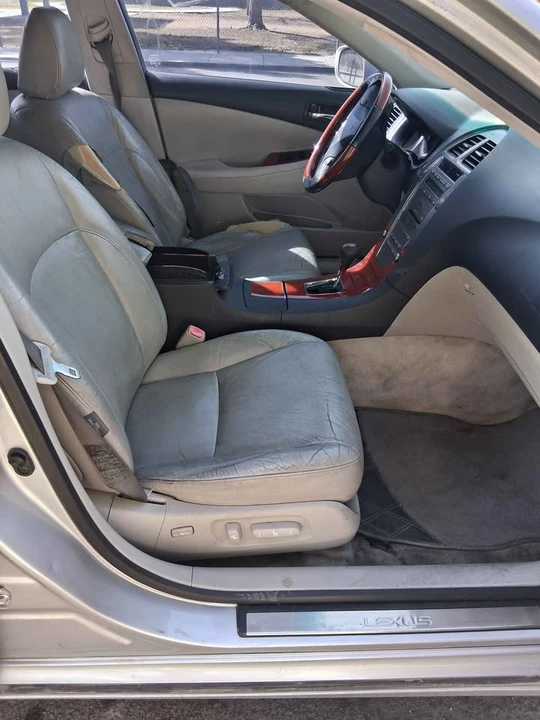 2008 Lexus ES 5th Gen - Image 5 of 11