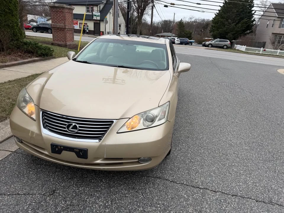 2008 Lexus ES 5th Gen - Image 3 of 12