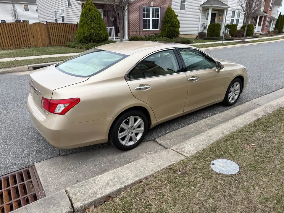2008 Lexus ES 5th Gen - Image 7 of 12